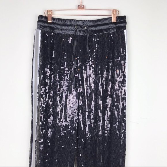 Fashion nova Black sequin Joggers, L, new - Picture 7 of 7